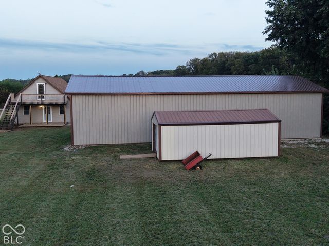 8041 S Crows Foot Place, Terre Haute, IN 47802