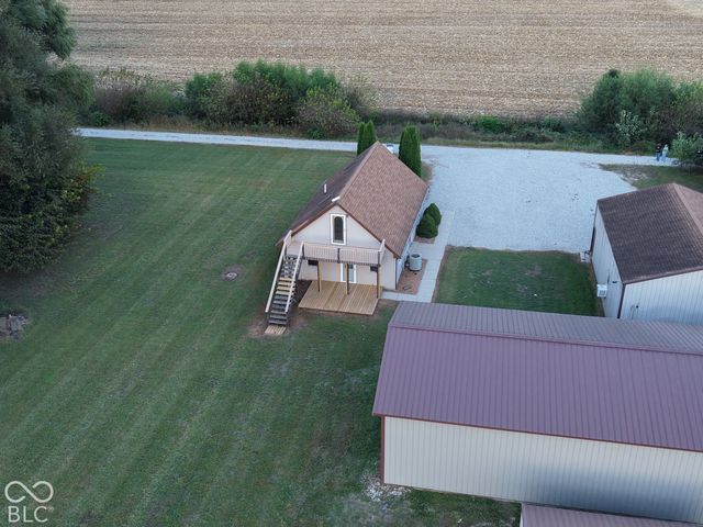 8041 S Crows Foot Place, Terre Haute, IN 47802