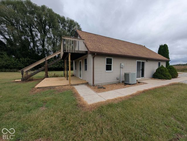 8041 S Crows Foot Place, Terre Haute, IN 47802