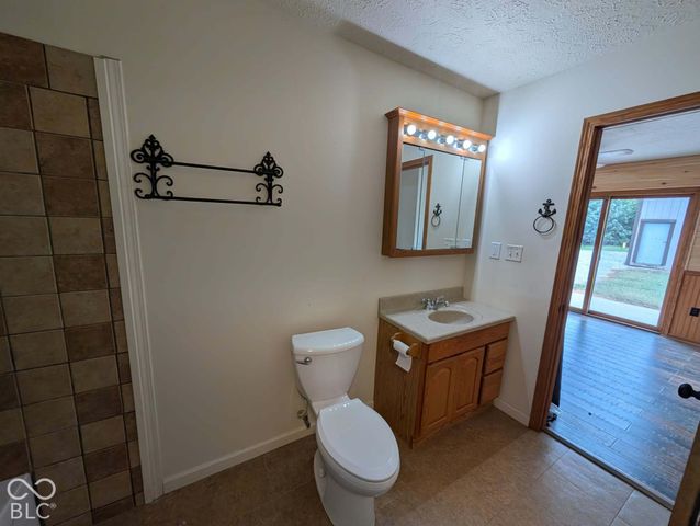 8041 S Crows Foot Place, Terre Haute, IN 47802