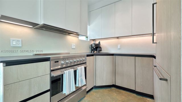 734 Michigan Ave, Miami Beach, FL 33139