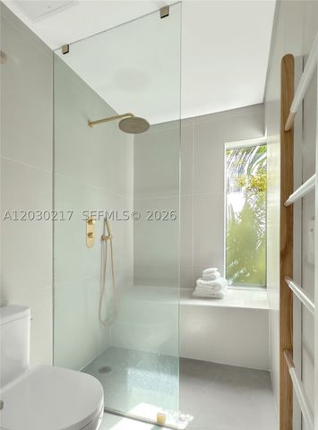 734 Michigan Ave, Miami Beach, FL 33139