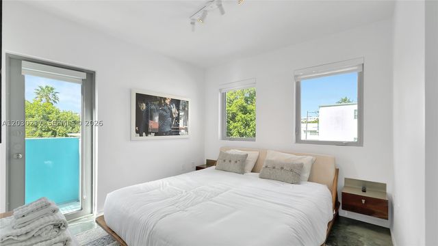 734 Michigan Ave, Miami Beach, FL 33139