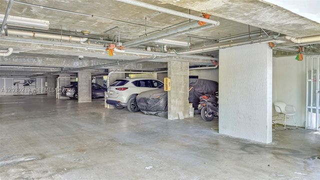 734 Michigan Ave, Miami Beach, FL 33139