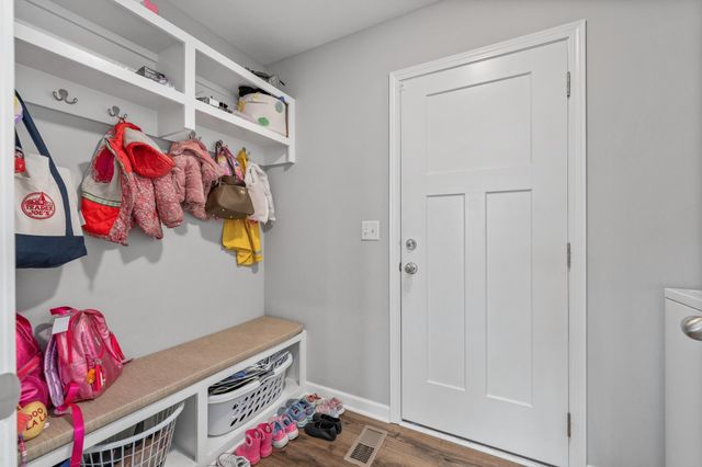 2203 E Watercress St, Andover, KS 67002