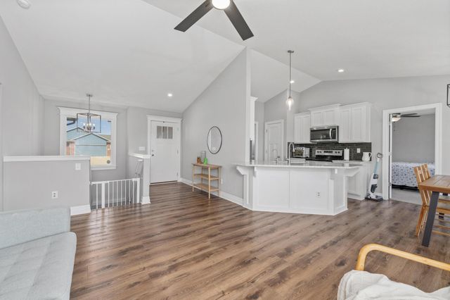 2203 E Watercress St, Andover, KS 67002