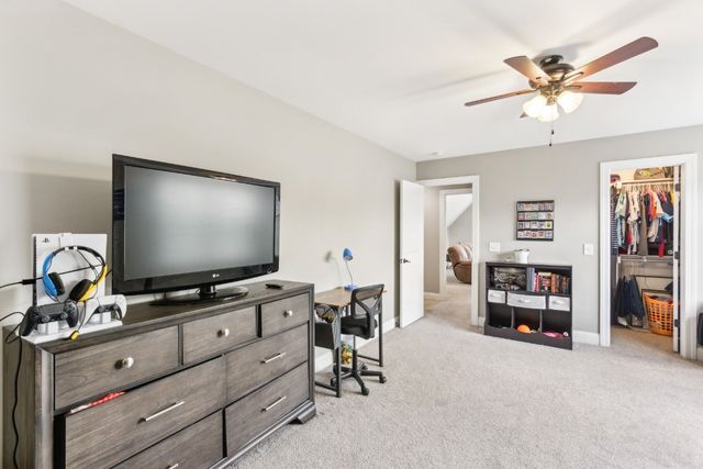 1384 Round Hill Lane, Spring Hill, TN 37174