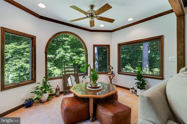 8150 PLOWDEN DR, La Plata, MD 20646