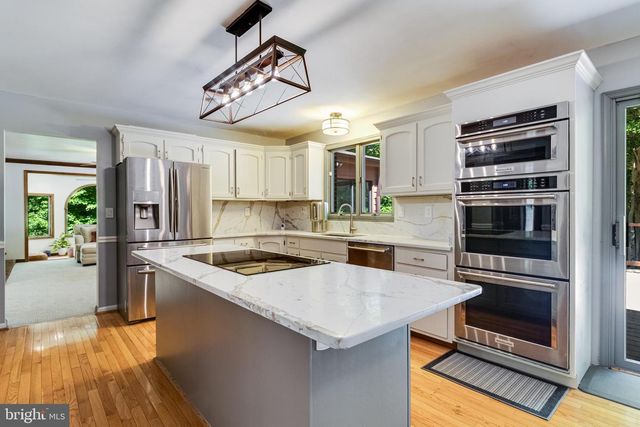 8150 PLOWDEN DR, La Plata, MD 20646