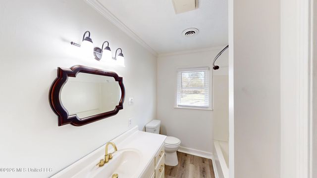 665 Salem Avenue, Holly Springs, MS 38635