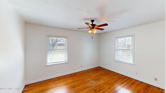 665 Salem Avenue, Holly Springs, MS 38635