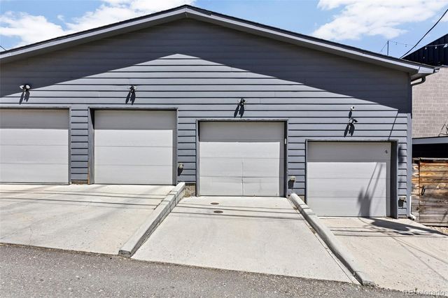 1273 Xavier Street, Denver, CO 80204