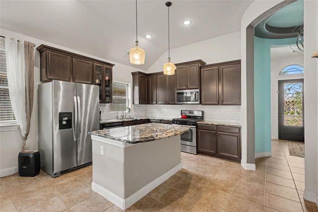 27907 Hidden Stream Drive, Spring, TX 77386