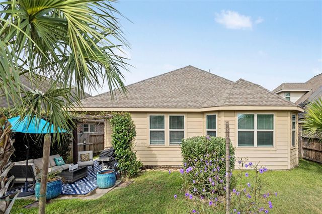 27907 Hidden Stream Drive, Spring, TX 77386