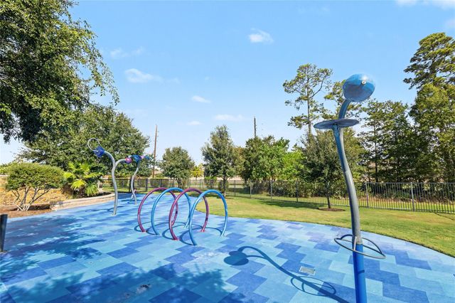 27907 Hidden Stream Drive, Spring, TX 77386