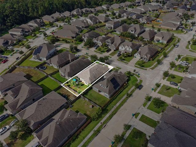 27907 Hidden Stream Drive, Spring, TX 77386
