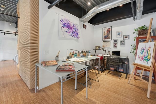 950 Broadway 36, Chelsea, MA 02150