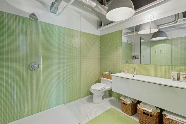 950 Broadway 36, Chelsea, MA 02150