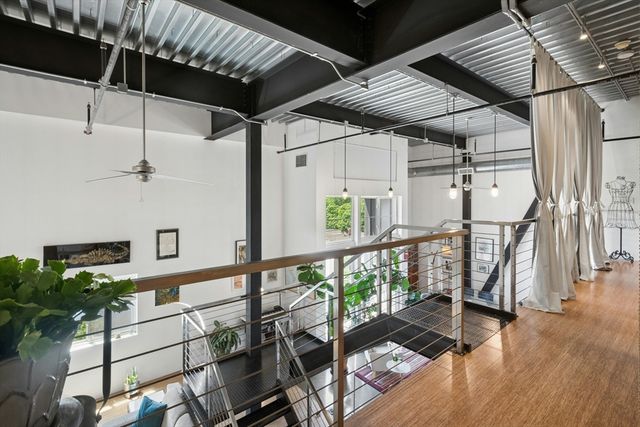 950 Broadway 36, Chelsea, MA 02150