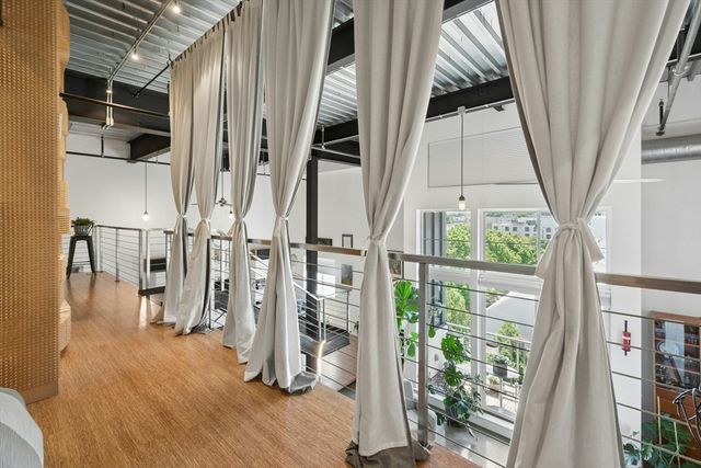 950 Broadway 36, Chelsea, MA 02150