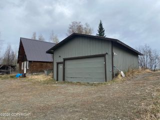 13571 W Maplewood Drive, Big Lake, AK 99652