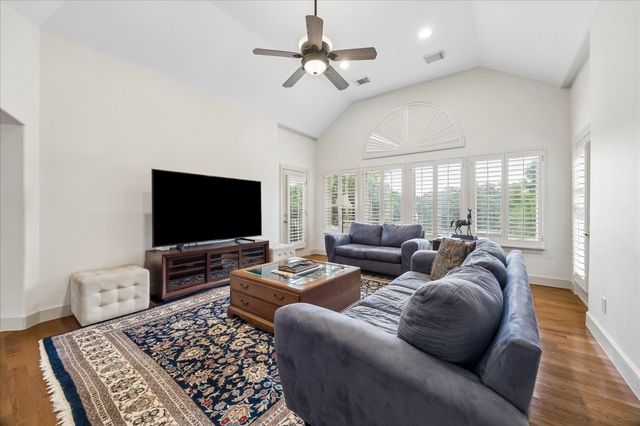 3018 Bonnebridge Way Boulevard, Houston, TX 77082