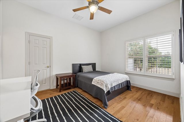 3018 Bonnebridge Way Boulevard, Houston, TX 77082