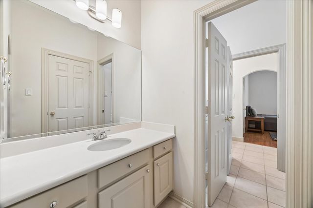 3018 Bonnebridge Way Boulevard, Houston, TX 77082