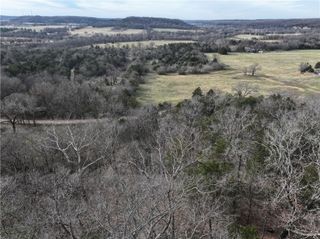 812 Rockwood Road, Pineville, MO 64856