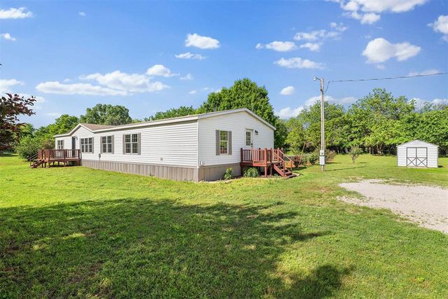 201 Burntwood Drive, Tuttle, OK 73089