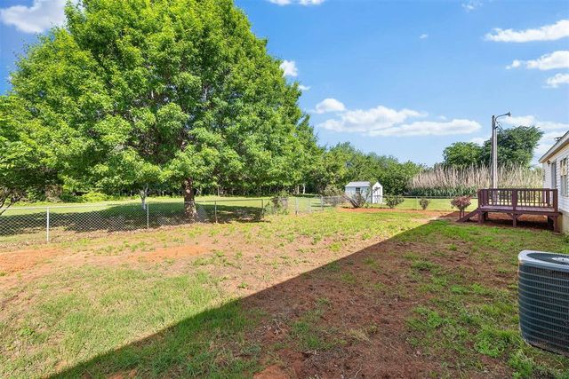 201 Burntwood Drive, Tuttle, OK 73089