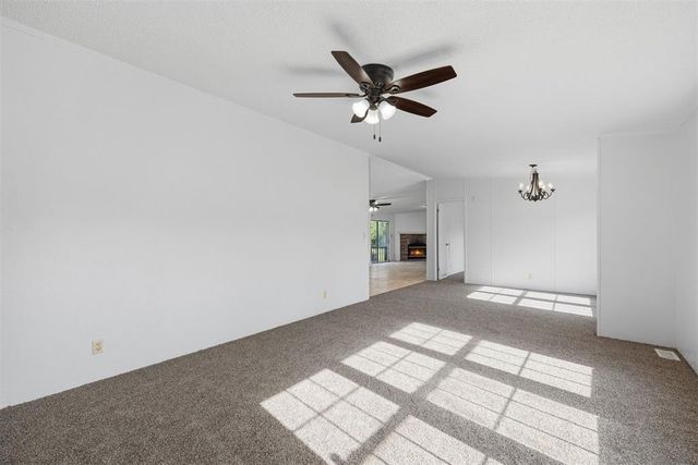 201 Burntwood Drive, Tuttle, OK 73089