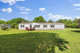 201 Burntwood Drive, Tuttle, OK 73089