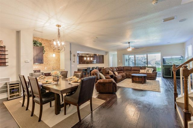 407 S TAMPANIA AVENUE, Tampa, FL 33609