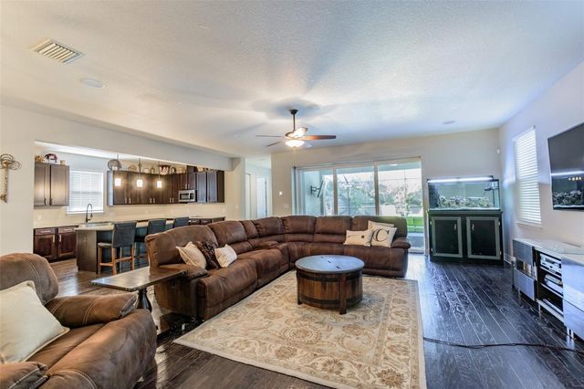 407 S TAMPANIA AVENUE, Tampa, FL 33609