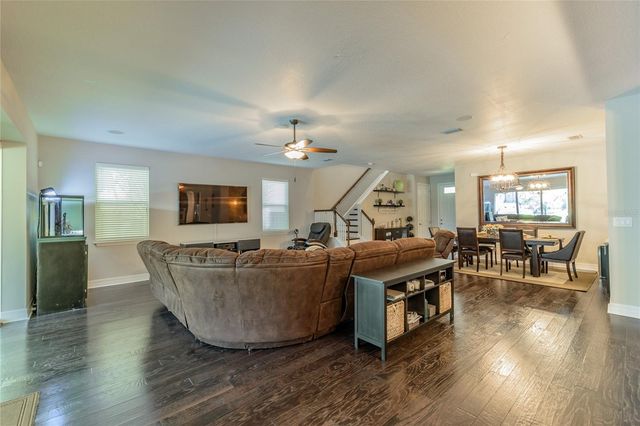 407 S TAMPANIA AVENUE, Tampa, FL 33609