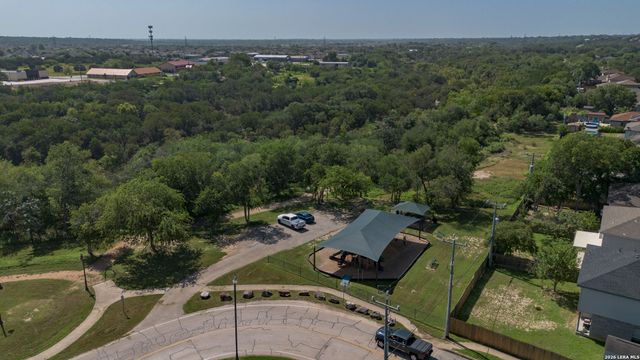 9015 Valhalla, Selma, TX 78154