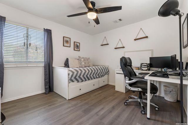 9015 Valhalla, Selma, TX 78154