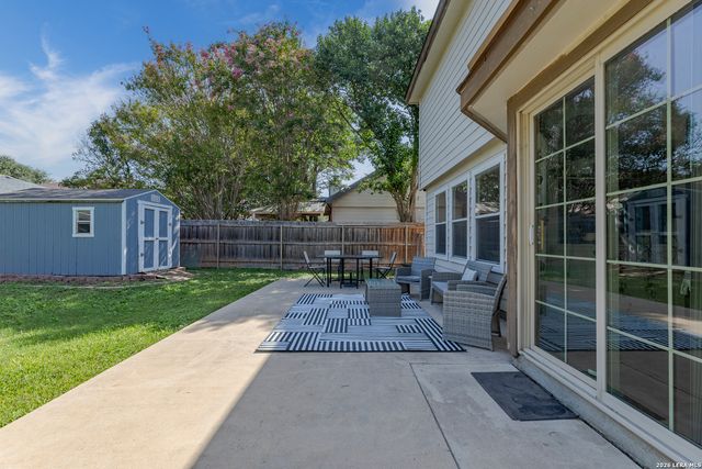 9015 Valhalla, Selma, TX 78154