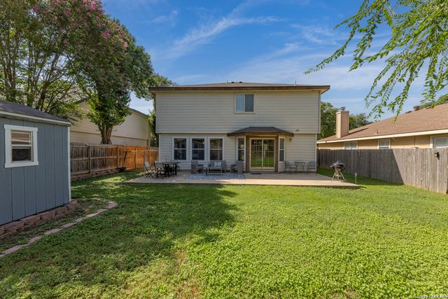 9015 Valhalla, Selma, TX 78154