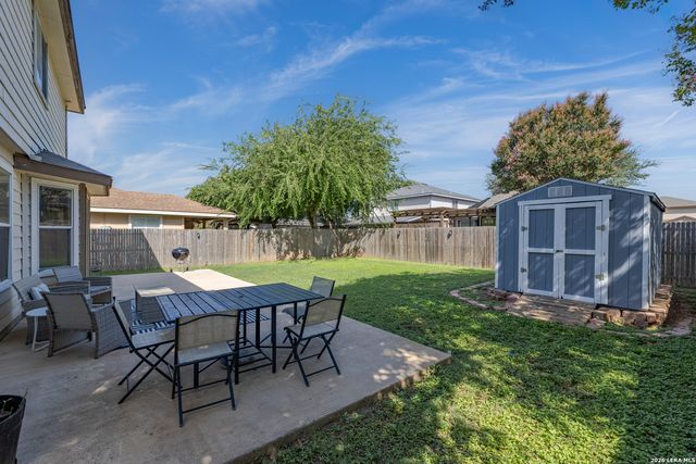 9015 Valhalla, Selma, TX 78154