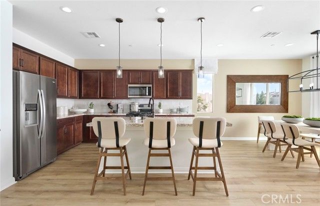 739 Spyglass Court, Perris, CA 92571