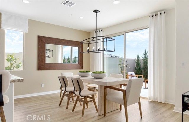 739 Spyglass Court, Perris, CA 92571