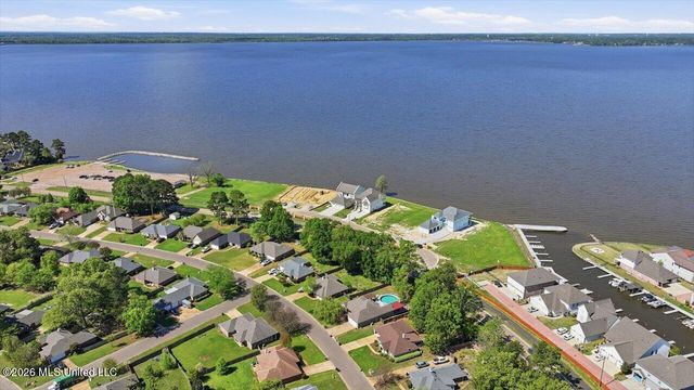 609 Osprey Cove, Brandon, MS 39047
