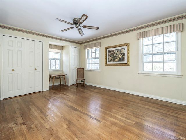 24 Orchard Farm Road, Port Washington, NY 11050