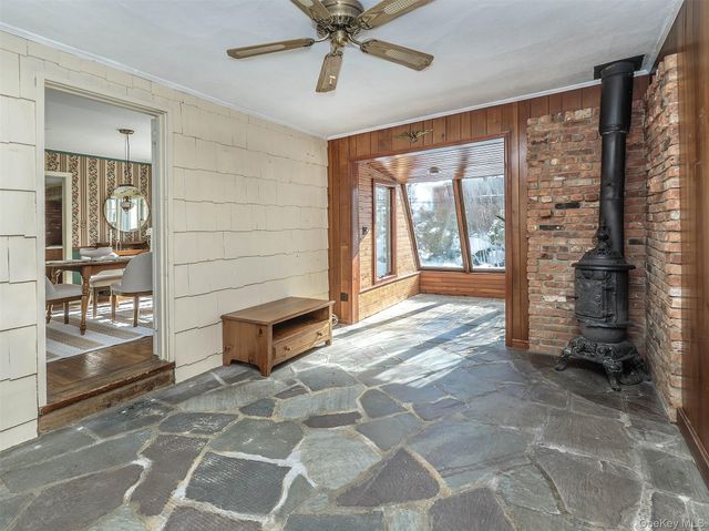 24 Orchard Farm Road, Port Washington, NY 11050