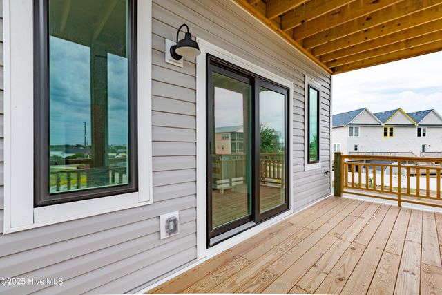 122 Shell Road, Holly Ridge, NC 28445