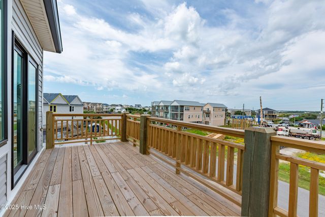 122 Shell Road, Holly Ridge, NC 28445