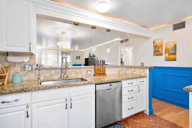 1000 NE 12th Avenue 408, Hallandale Beach, FL 33009