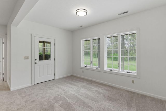 4551 E RAVENS RIDGE DR, Columbia, MO 65201